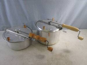 lot 178 image: (D-2) 2 - Stove Top Popcorn Poppers