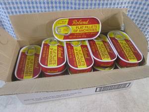 lot 219 image: (B-1) 25 Cans Flat Fillets of Anchovies - Past Date