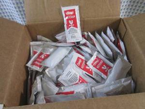 lot 226 image: (BR3) 200 Pouches of Ketchup Best by July 2024