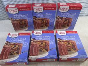 lot 299 image: (B-1) 6 Boxes Duncan Hines Perfectly Moist Fudge Marble Cake Mix Best by April 2024