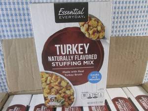 lot 304 image: (C-2) 12 Boxes Turkey Stuffing Mix 6oz Past Date