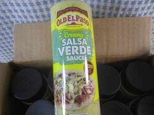 lot 313 image: (B-1) 8 Bottles Old El Paso Creamy Salsa Verde Sauce Medium 9oz Best by Feb 2024
