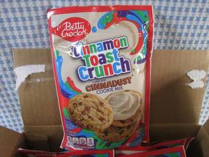 lot 324 image: (C-1) 12 Pouches Betty Crocker Cinnamon Toast Crunch Cookie Mix 12.6oz Best by Mar 2024