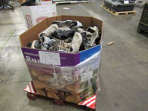 lot 113 image: Pallet of Store Overstock Store and Ecommerce Product and Returns - ShoesBoots