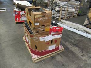 lot 121 image: Pallet of Electronics from Office Building