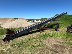 34 Viking Elevator, PTO Shaft