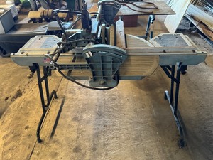 Shop Master Band Saw with Motor and Stand, Runs