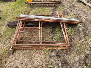 4 - Pieces Scaffolding, with X bracing