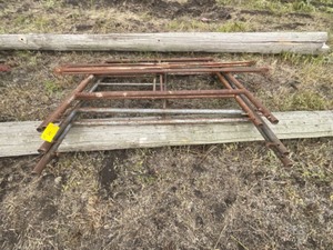 4 - Pieces Scaffolding with  X bracing