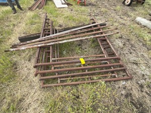 4 - Pieces Scaffolding  with X bracing