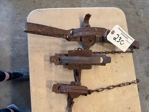 3 Vintage Traps