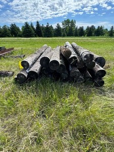 27 - Round Posts