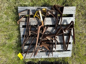 25 - Roof Jacks