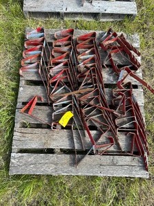 40 - Roof Jacks