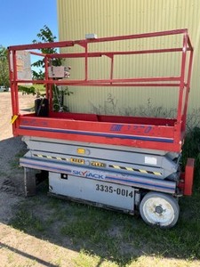 Sky Jack 3220 - Scissor Lift