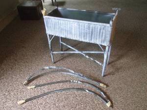 (DLR) Vintage Wicker Plant Stand M...