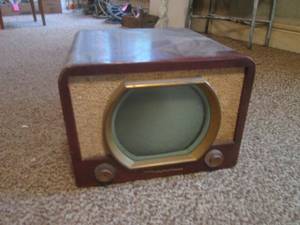 (DLR) Vintage Wood Motorola TV Mod...