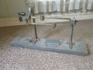 (DLR) Vintage Partial Scale Base B...