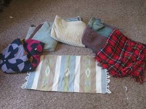 (DLR) 3 Old Moving Blankets, Quilt...