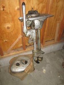 (GRG) Vintage Evinrude Outboard Boa...