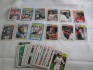 1987 Topps Football  Cards...