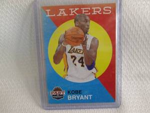 2011-12 Panini Kobe Bryant Card...