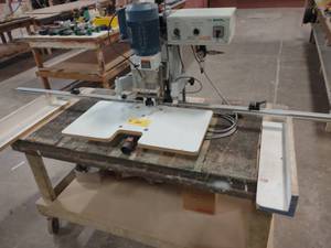 lot 32 image: Omal BoringInserting Machine, Mode...