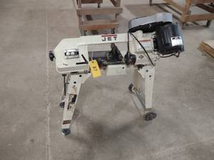 lot 37 image: Jet Metal Cutting Bandsaw, 5x8 Ca...