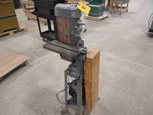 lot 36 image: Delta 6 Belt Sander, VerticalHori...