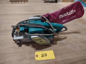 lot 55 image: Makita 3 Belt Sander...