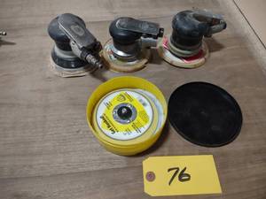 lot 76 image: (3) DA Sanders & Backing Pad...