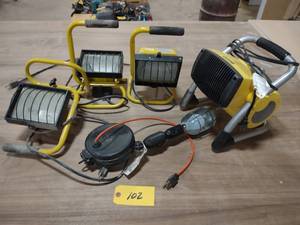 lot 102 image: (4) Work Lights & Heater...