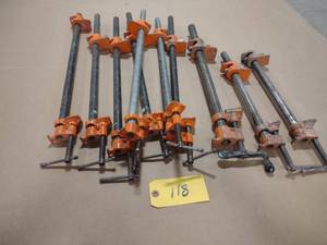 lot 118 image: (10) Pipe Clamps, 10-20...
