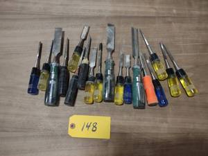 lot 148 image: Assorted Wood Chisels...
