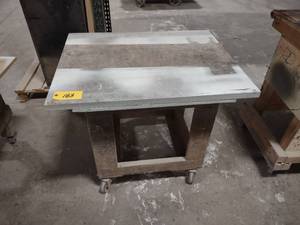 lot 183 image: Shop Cart, 38x30...