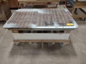 lot 194 image: Shop Cart, 55x36...