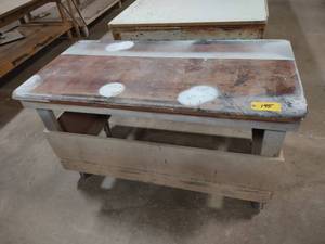 lot 195 image: Shop Cart, 61x32...