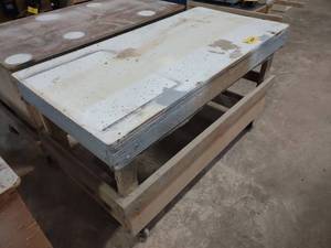 lot 204 image: Shop Cart, 59x29...