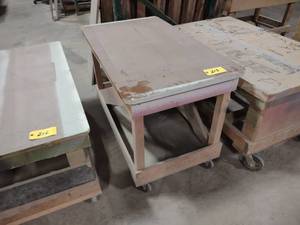 lot 213 image: Shop Cart, 48x28...