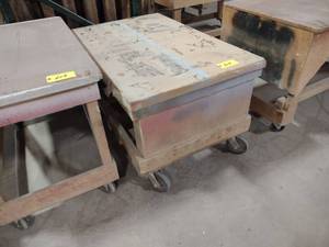 lot 214 image: Shop Cart, 51x32...