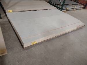 lot 243 image: (5) 5x8x34 Gray Melamine...