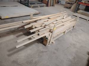 lot 263 image: (9) 4x8x1 White Mel. PB...
