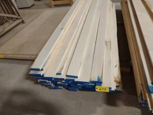 lot 273 image: Assorted 1 Maple Lumber...