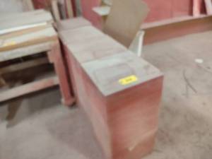 lot 316 image: (7) Work Stands...