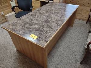 lot 353 image: Desk & Chair 72x36...