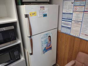 lot 364 image: Refrigerator ...