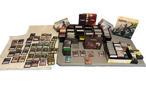 lot 15 image: Lot of Magic Trading Cards