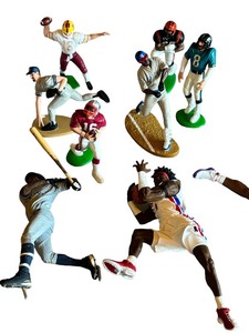 lot 20 image: Starting Lineup Assorted Loose Figures Lot Of 8 - NBA, NFL, MLB
