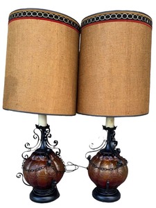 lot 37 image: Beautiful Vintage 1970s Red Glass Ball Base Table Lamp w night light Retro 32