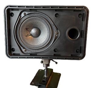 lot 28 image: One Bose Speaker Model 101MMG - Untested